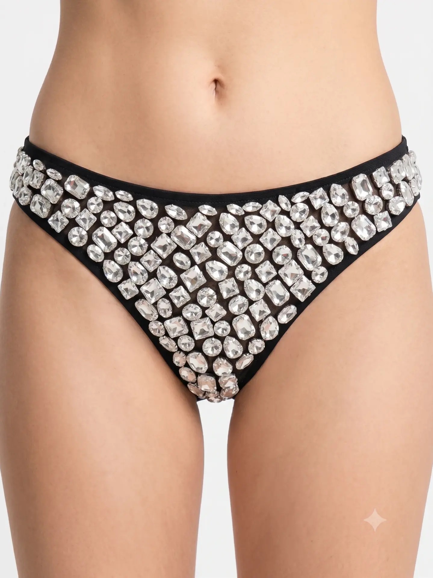 Kristal Taşlı Siyah Bikini Şort
